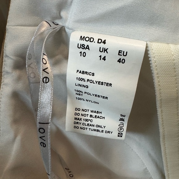 Elegant Strapless Beige Dress with Brooch size 10 - Picture 9 of 9